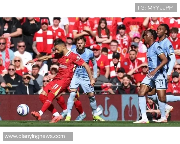 英超精彩对决：里昂与曼城战成平局绝杀瞬间点燃全场激情