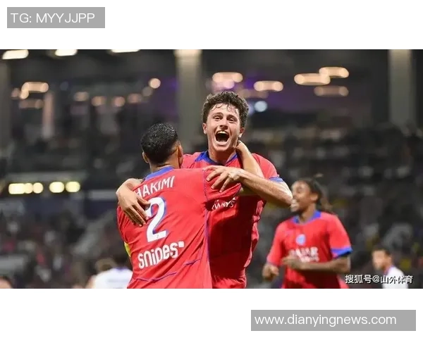 西甲赛场惊现冷门巴黎圣日耳曼逆转利物浦上演帽子戏法精彩瞬间